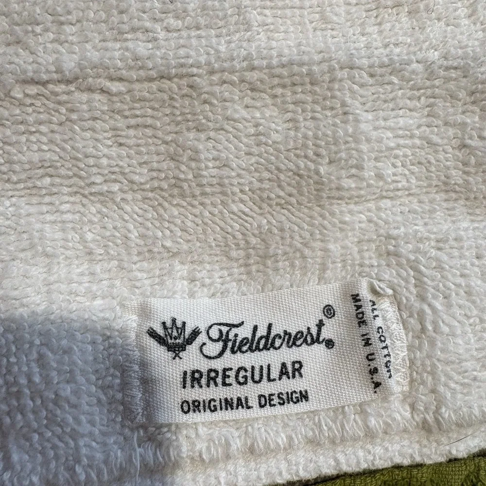 Vtg 70s FIELDCREST Blue Floral Hand Towel Fringe 16x26 Avocado Green Wash Cloth